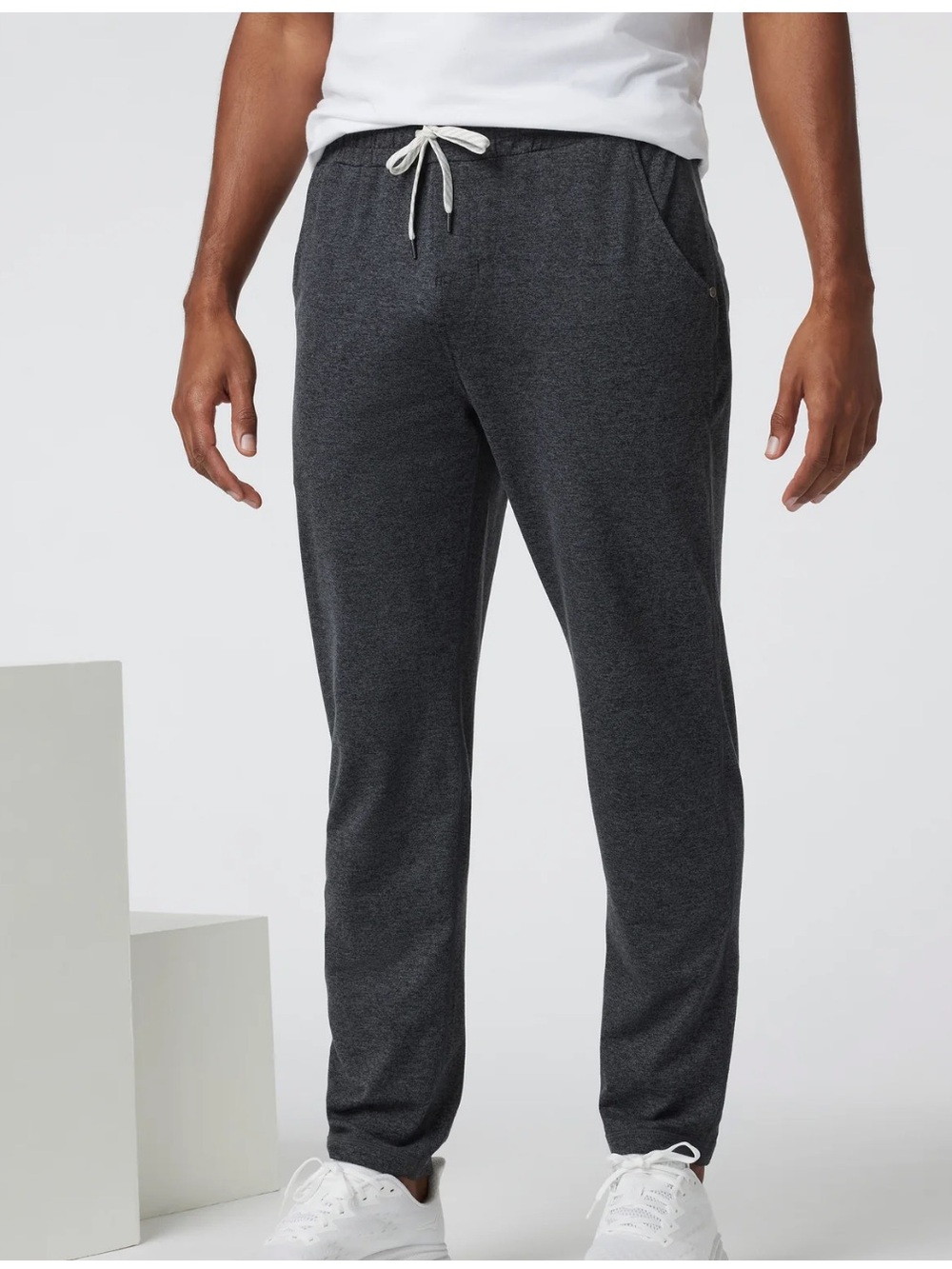 Vuori Ponte dark gray Performance Pant, 30 inch, size small